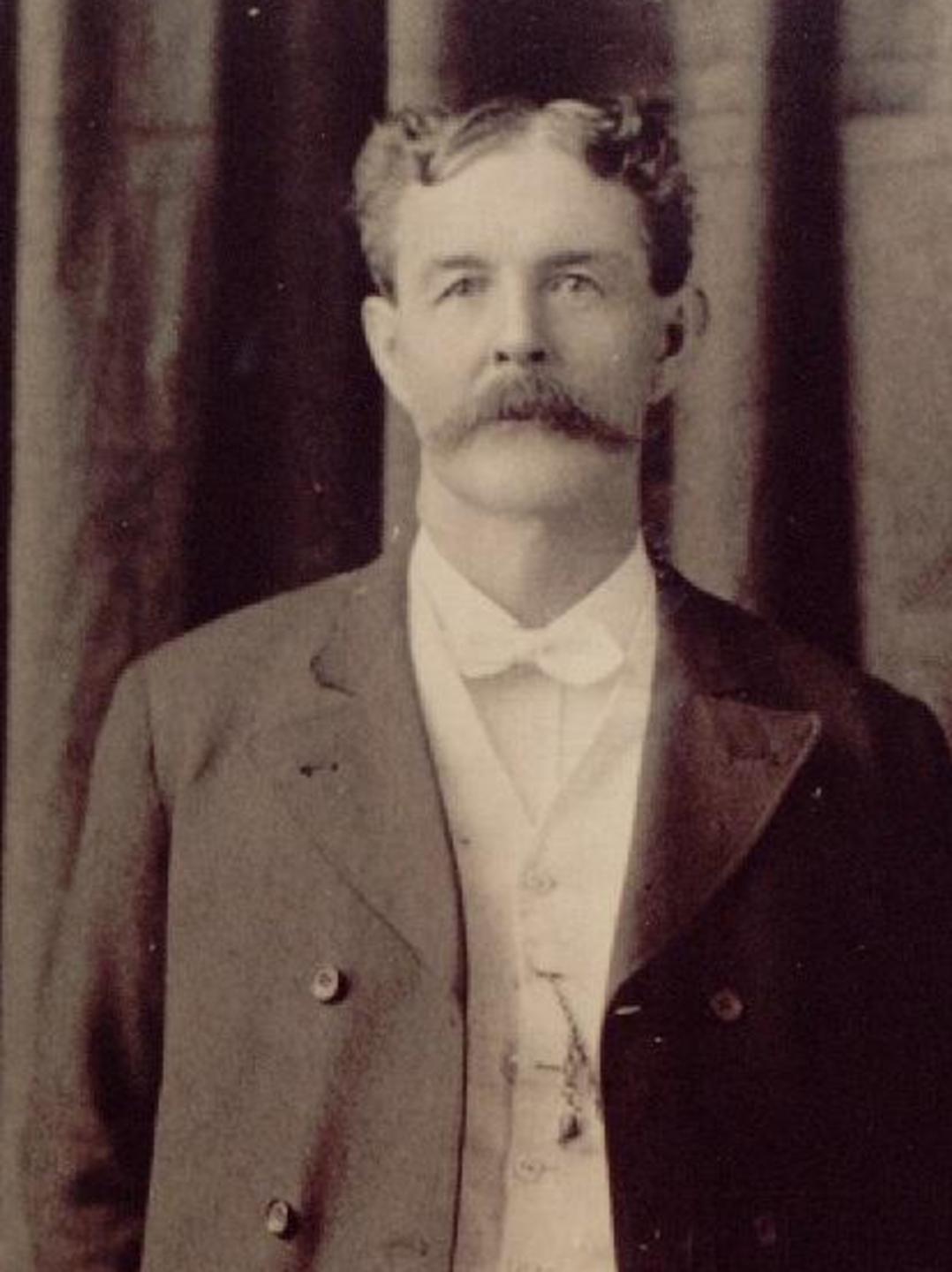 Thomas Cunningham (1852 - 1931) Profile